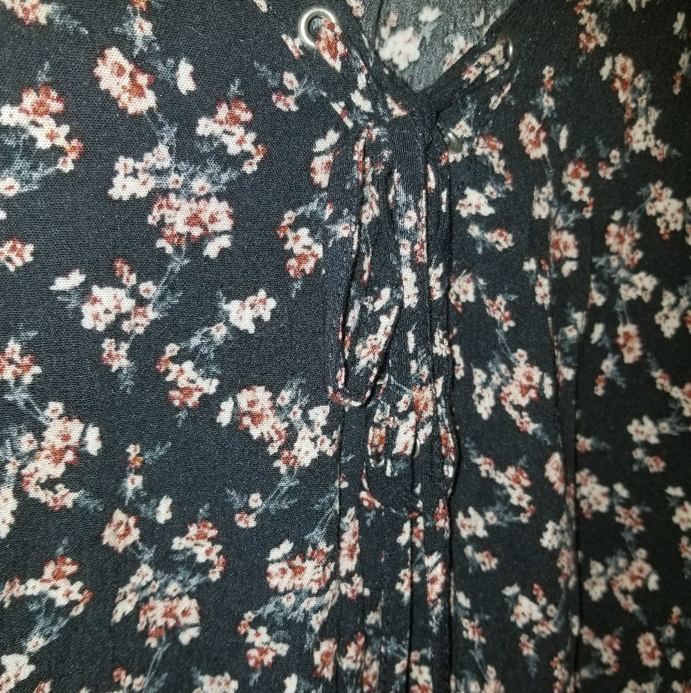 Blouse - Picture 3 of 3